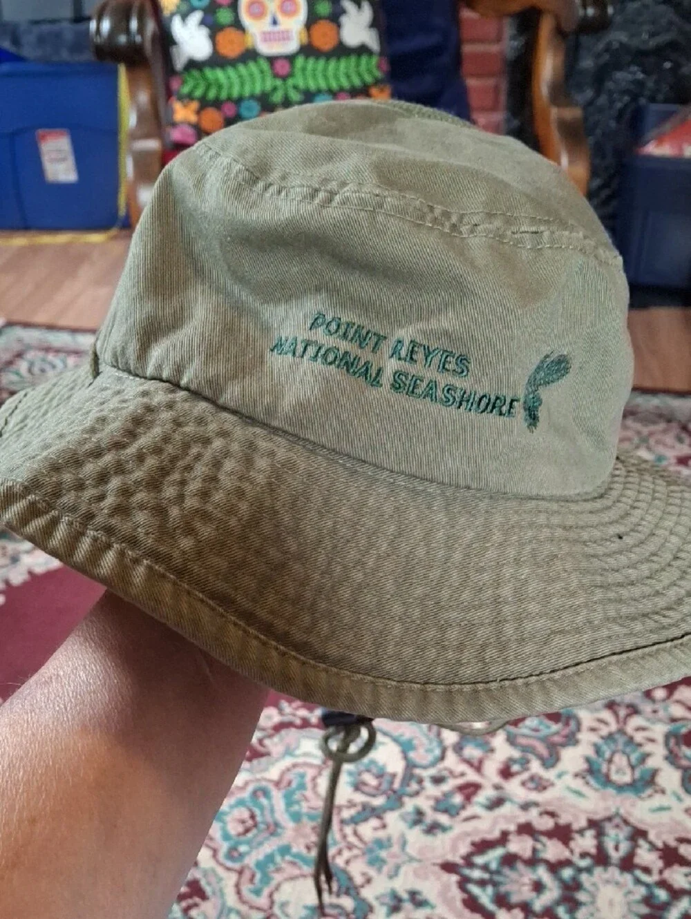 Dorfman Pacific lightweight bucket
